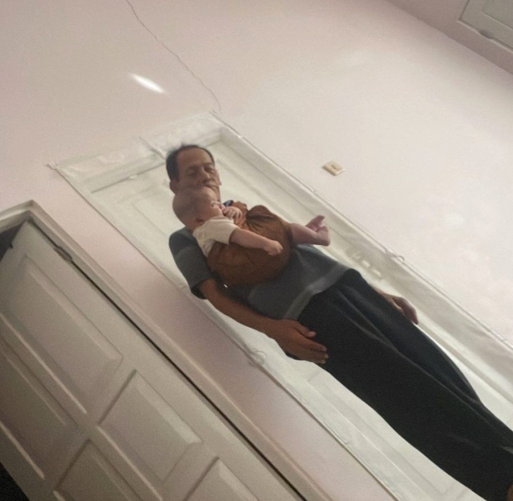 Adem ya dipangku ma "Kung Lumajang"  ...